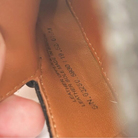 Tory Burch Black Flats with Gold Logo - Picture 7 of 8